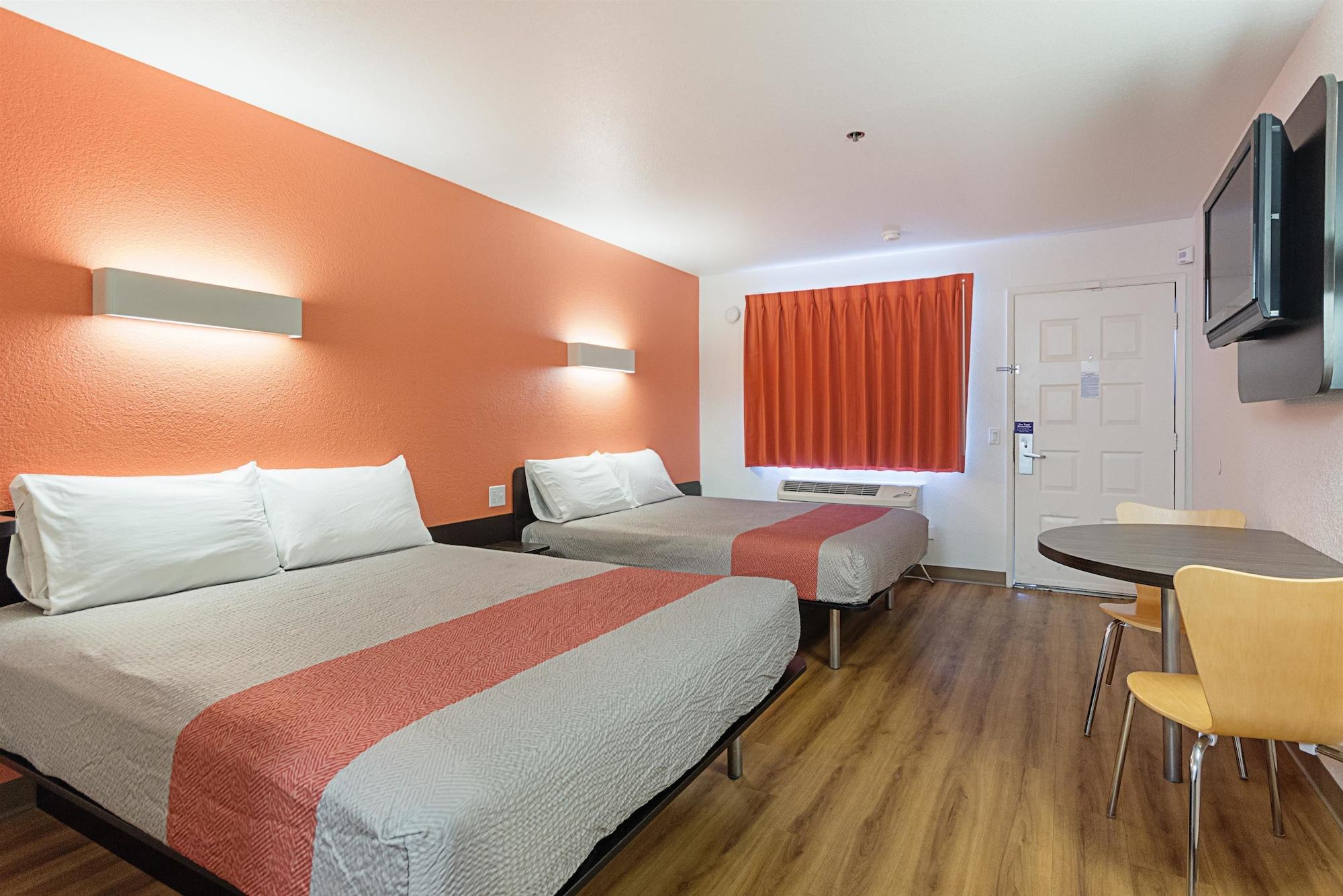 6-fresno, Ca Hotel 2*
