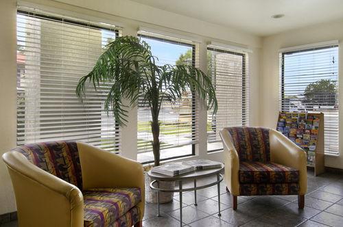 6-fresno, Ca Hotel