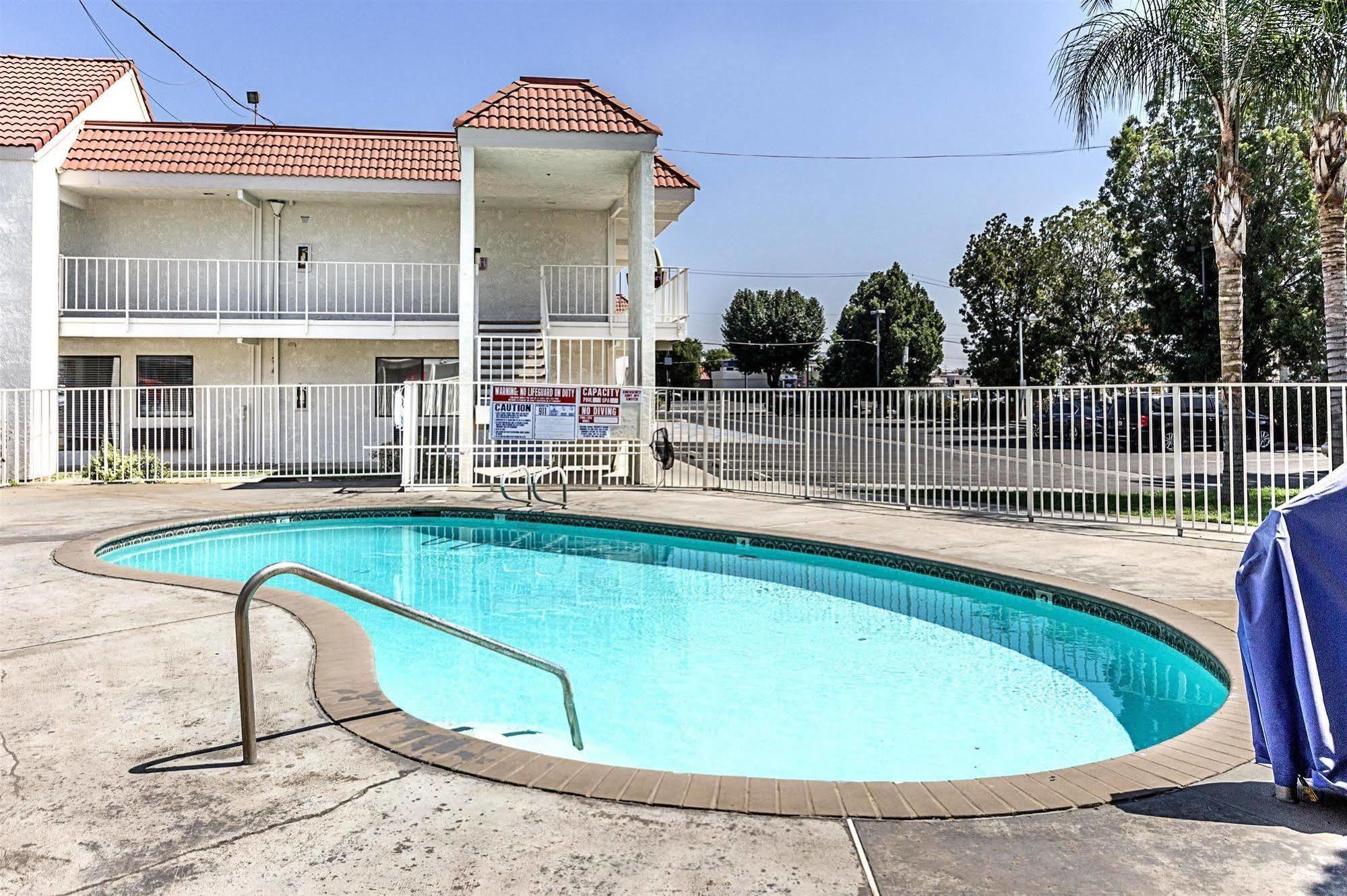 6-fresno, Ca Hotel 2*