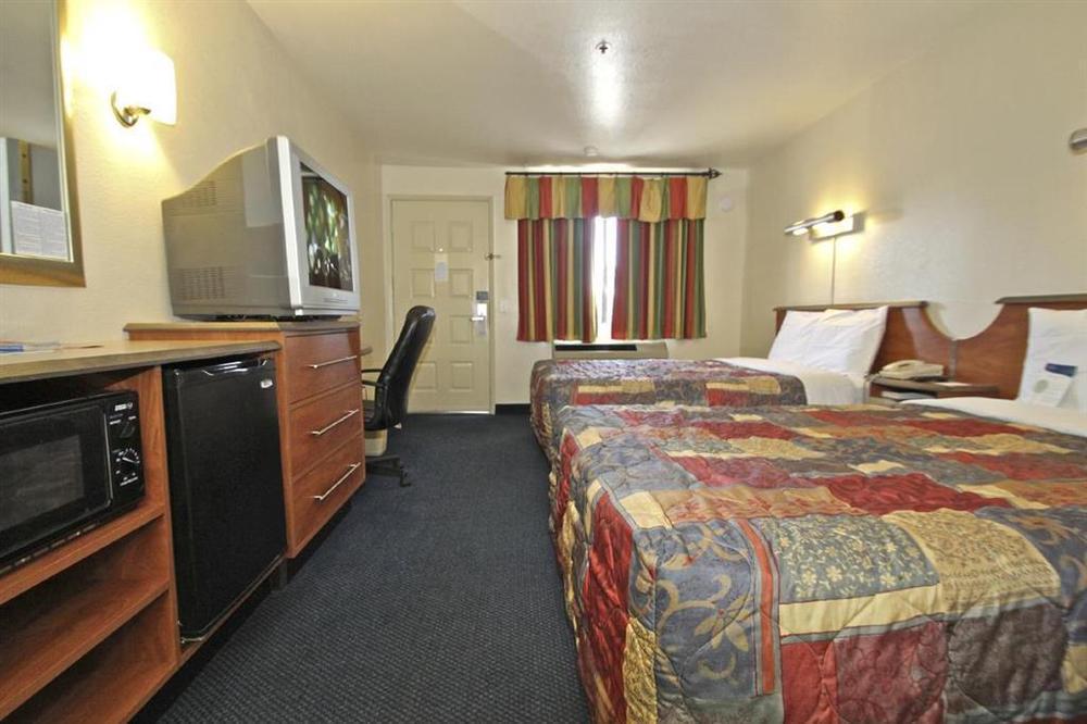 Hotel 6-fresno, Ca